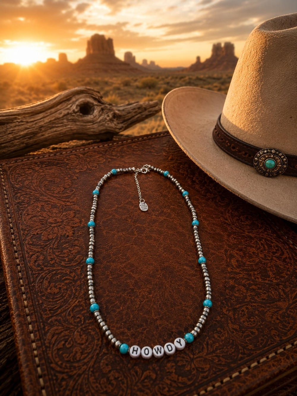 Turquoise Accent 'HOWDY' Beaded Necklace - Silver & Turquoise
